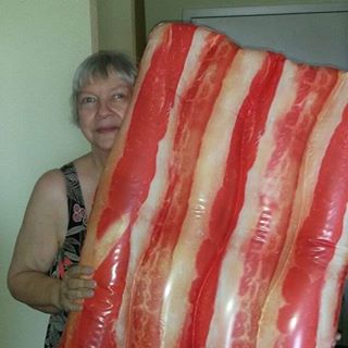 Profile Picture of Mari Gwinn Clayton (@mari.g.clayton) on Facebook