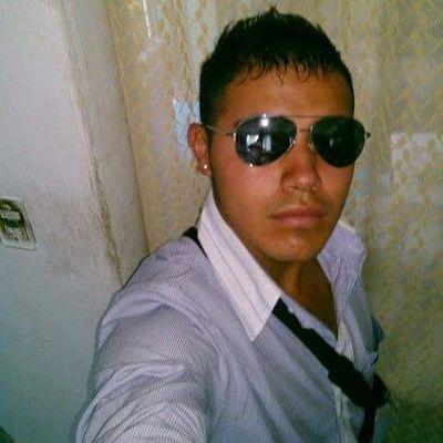 Profile Picture of Cesar Huitron (@CesarChuitron57) on Twitter