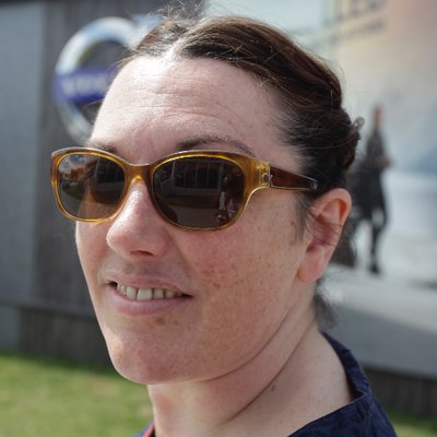 Profile Picture of Karen Fraser-Clay (@KLFCLA) on Twitter