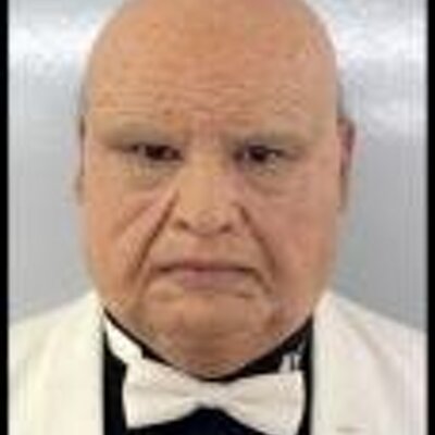Profile Picture of Charles Pear (@PubCruel) on Twitter