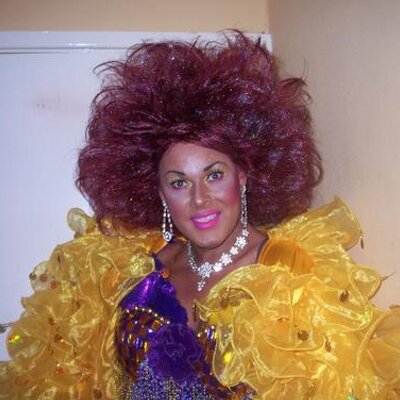 Profile Picture of Ian Brindle (@misssugar13) on Twitter
