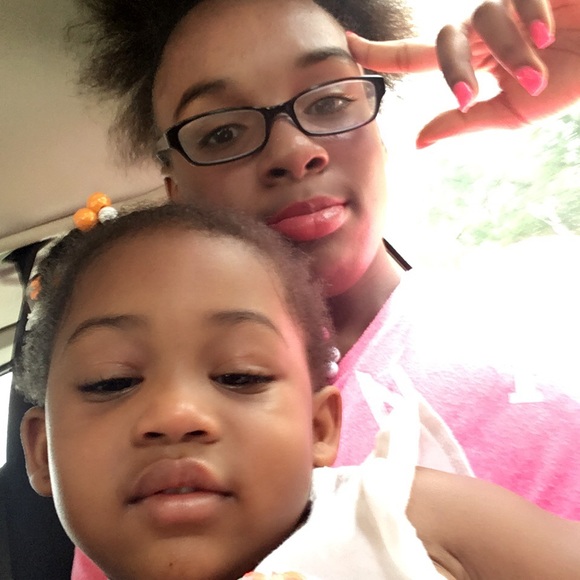 Profile Picture of Sumer Hamilton (@sumerm) on Poshmark