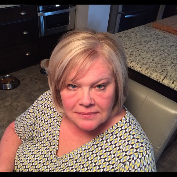 Profile Picture of Linda Kasbohm (@lk4wilson) on Poshmark