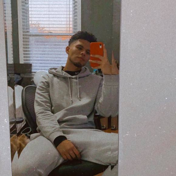 Profile Picture of Alejandro Marroquin (@alexx1820) on Poshmark