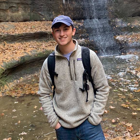 Profile Picture of Kyle Mccoy (@royce1999) on Poshmark