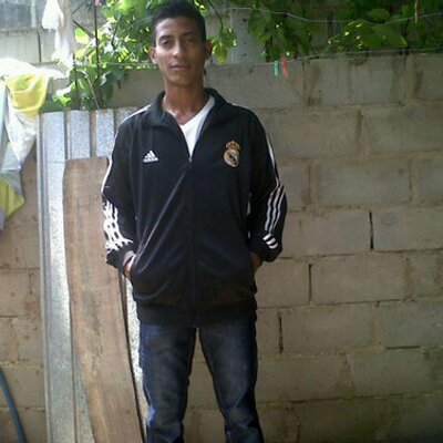 Profile Picture of Reinaldo Herrera (@ReinaldoHerrea) on Twitter