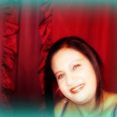 Profile Picture of Annu  Lal (@Poonam43) on Twitter