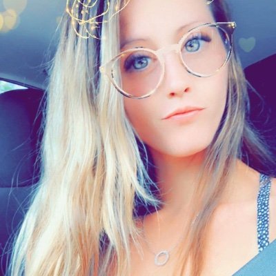 Profile Picture of Nichole Harrell (@Nichole01191944) on Twitter