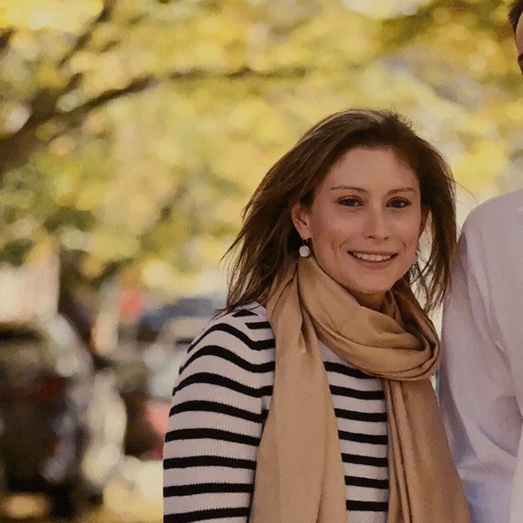 Profile Picture of Rachel Martzloff (@rmartzloff) on Poshmark