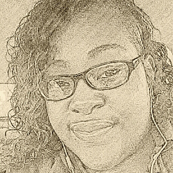 Profile Picture of Cherelle Walden (@cherellej) on Poshmark