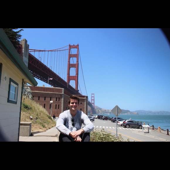 Profile Picture of Aaron Keefe (@aaronkeefe) on Poshmark