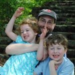 Profile Picture of aaron bloom (@rhymeswithaaron) on Instagram