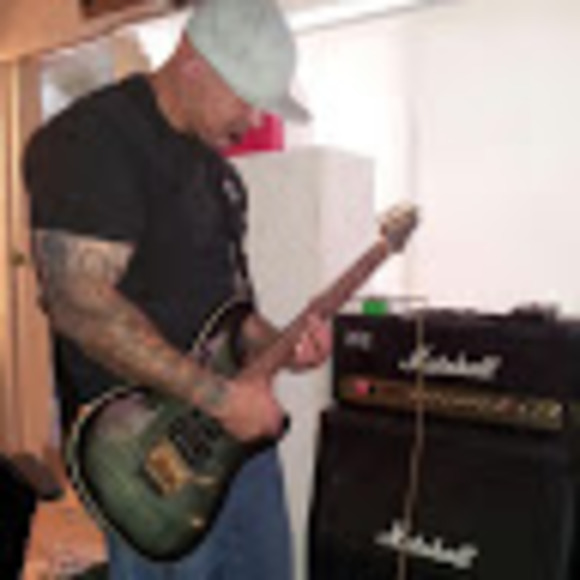 Profile Picture of Mark Bauer (@markbauer2002) on Poshmark