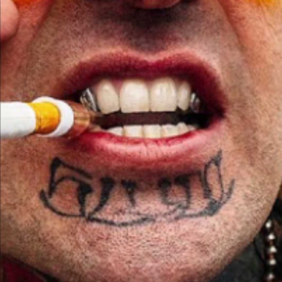 Momma Dromma - Poshmark Profile Picture of Momma Dromma (@mommadromma) on Poshmark