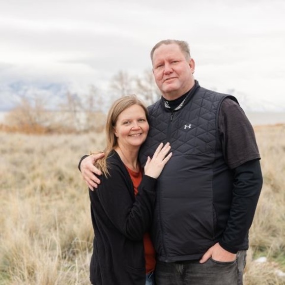 Profile Picture of Lora Johnson (@loraisbell) on Poshmark