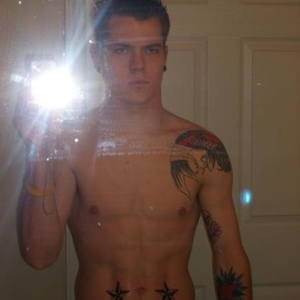 Profile Picture of Chad Valentine (@tuirocks) on Myspace