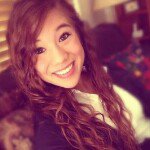 Profile Picture of Mina Abbott (@piinkraisins) on Instagram