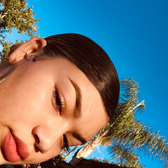 Profile Picture of Aereal Taylor (@aerealtay) on Poshmark