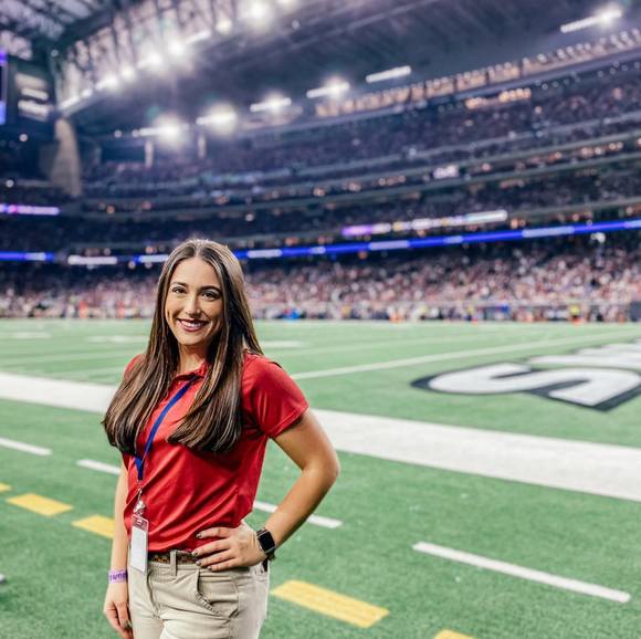 Profile Picture of Taylor Kroutter (@teekayyy) on Poshmark