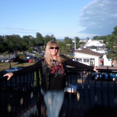 Profile Picture of KIM PRESTON (@kap1289) on Twitter