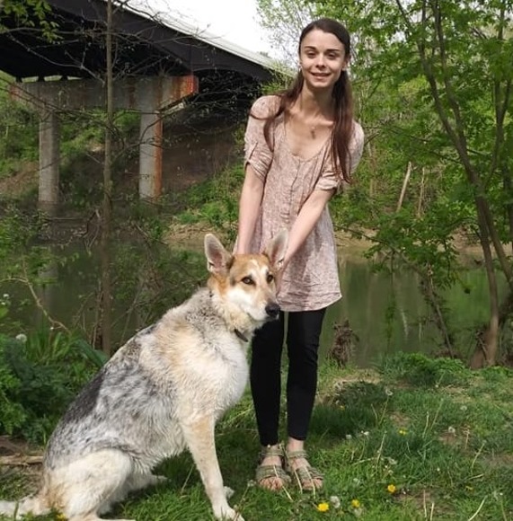 Profile Picture of Brianna Heckel (@bria53816) on Poshmark