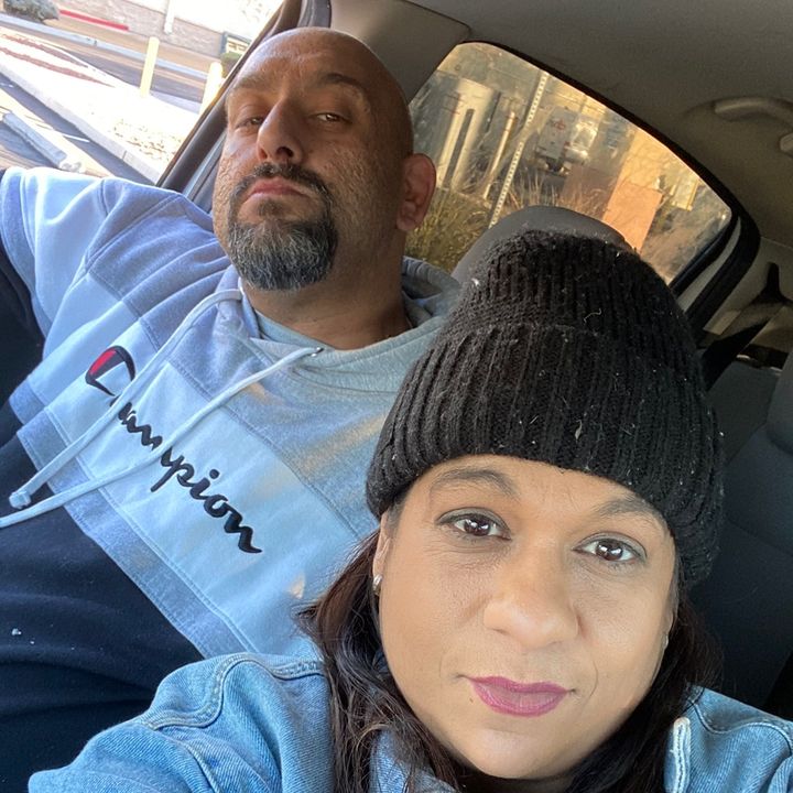 Profile Picture of sandy marks (@sandyandarchietan) on Tiktok
