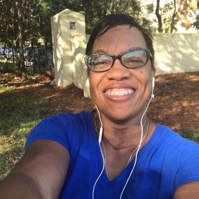Profile Picture of Sheri Hairston Sneed (@ilovemysmile9) on Twitter