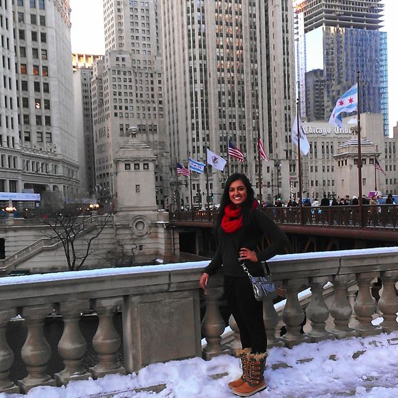 Profile Picture of Avina Patel (@apatel0910) on Poshmark