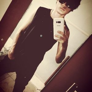 Profile Picture of Samuel Úrick (@blackyoutt) on Twitter