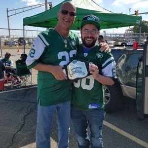 Profile Picture of Dan Destefano (@a_sad_jets_fan) on Twitter