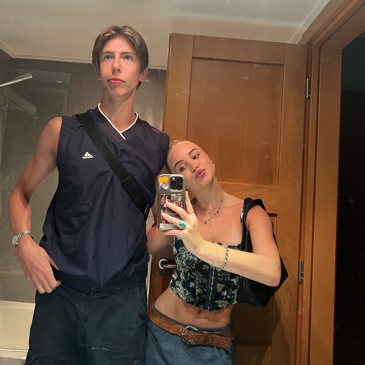 Profile Picture of Phoebe kilminster (@pkilminster) on Tiktok