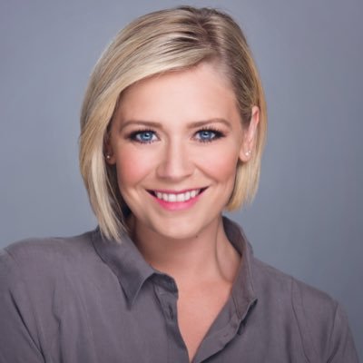 Profile Picture of Suzanne Shaw (@@SuzanneShaw) on Twitter