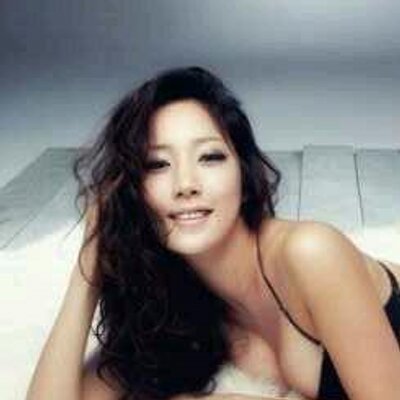 Profile Picture of Lee Eun Jung (@hyena0113) on Twitter