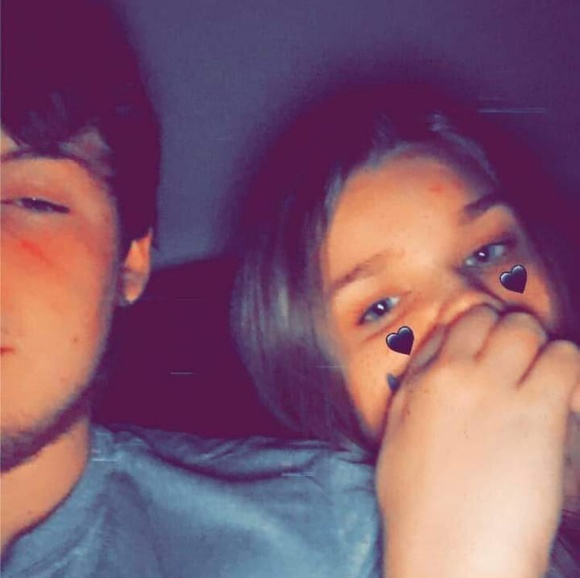 Profile Picture of Kaitlynn Hardcastle (@kaitlynnh33) on Poshmark