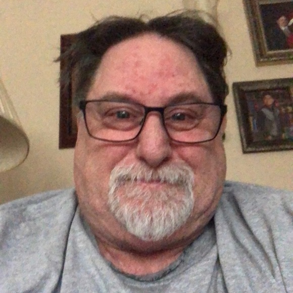 Profile Picture of Timothy Lundy (@tee1956) on Poshmark