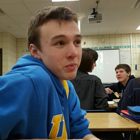 Profile Picture of Steven Tanski (@steven_tanski) on Poshmark