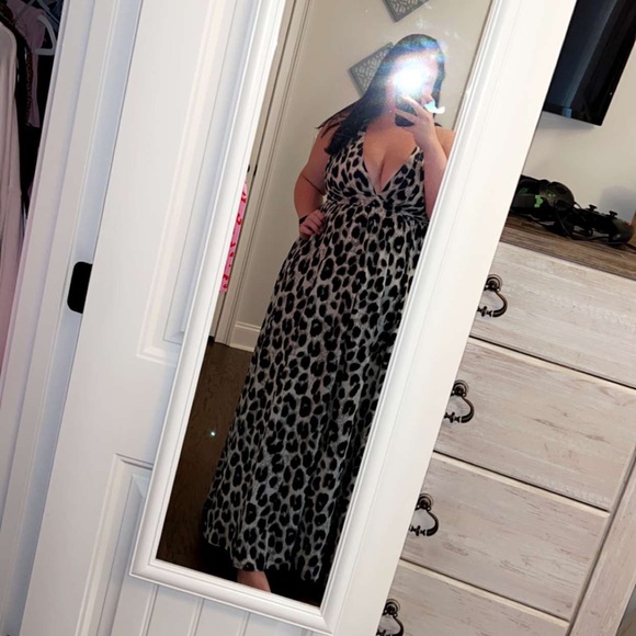 Profile Picture of Katelyn Stratton (@ktstrat26) on Poshmark