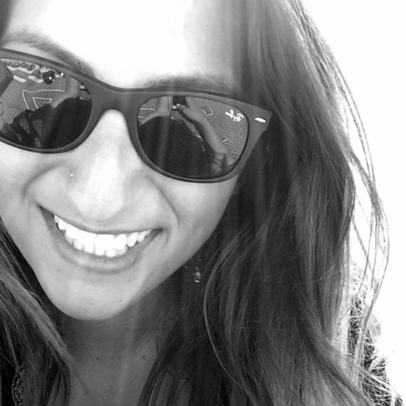 Profile Picture of Marissa Natole (@mnatole) on Poshmark