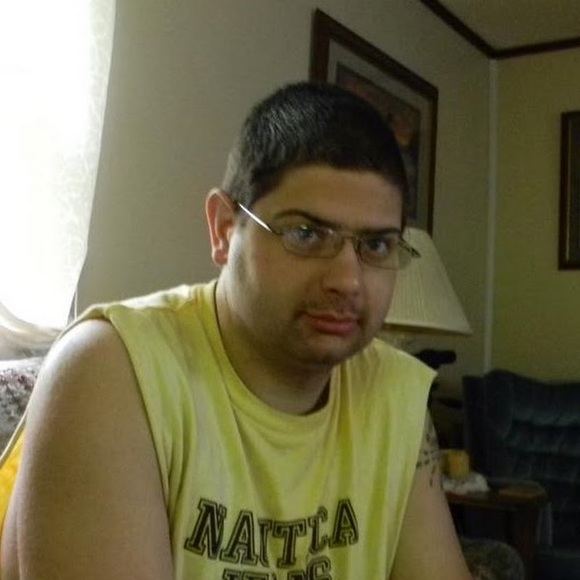 Profile Picture of Robert Hanby (@hanbyrobert2) on Poshmark