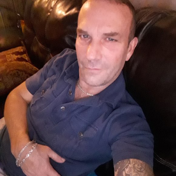 Profile Picture of Phileo Scearce (@phileoscearce) on Poshmark