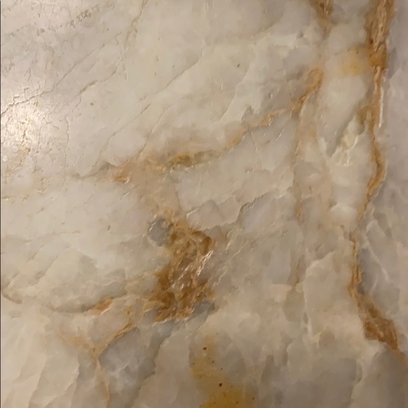 Profile Picture of Jonathan Hicks (@hicksjono) on Poshmark