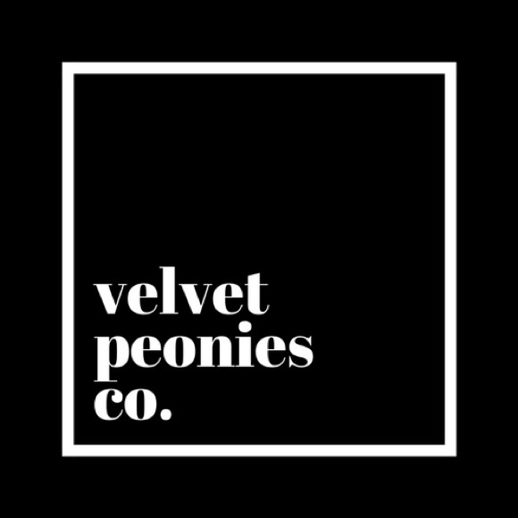 Profile Picture of James Coy (@velvetpeonies) on Poshmark
