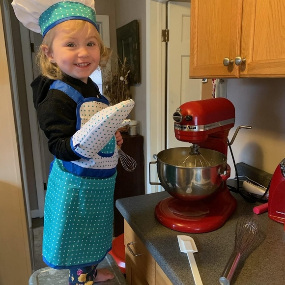 Profile Picture of Roseanne Grimaldi (@rosey152) on Poshmark