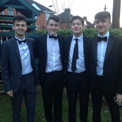 Profile Picture of Phillip McNamee (@phil_mcnamee) on Twitter