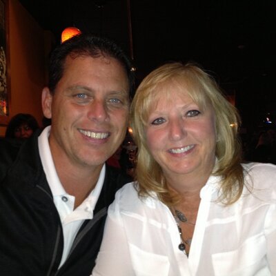 Profile Picture of Donna Shurtleff (@shurty18) on Twitter