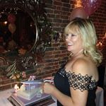 Profile Picture of rowena bennett (@bennett.rowena) on Instagram