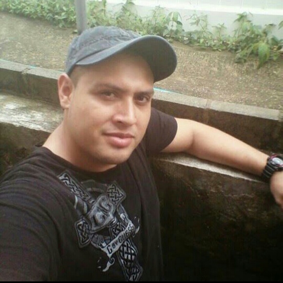 Profile Picture of Javier Umanzor (@joker1986503) on Poshmark