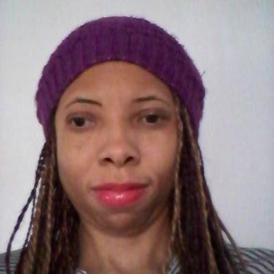 Profile Picture of Bettina R. Smith (@crave4social) on Twitter