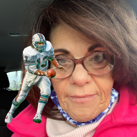 Profile Picture of Fran Merendino (@fm1221) on Poshmark