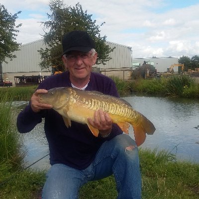 Profile Picture of DENNIS Andrew BLADEN (@BladenAndrew) on Twitter